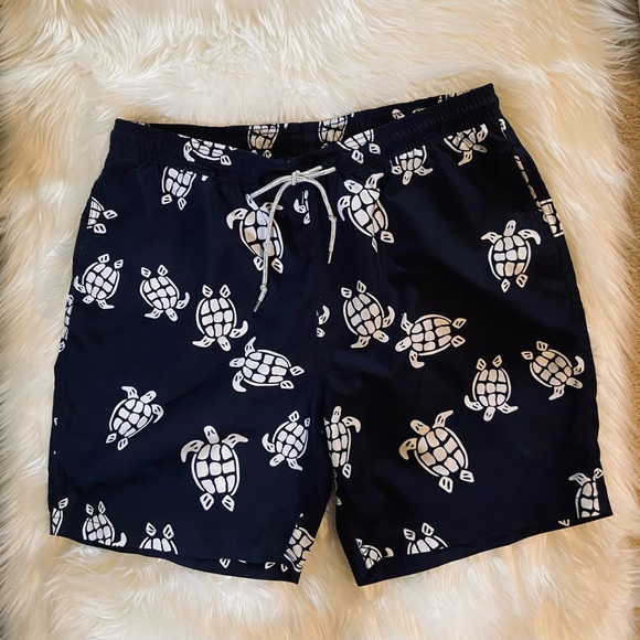 BATHING SUIT WITH TURTLES ON IT. SIZE XL. YOU ARE GOING TO LOVE IT. COMFORTABLE - Picture 6 of 11